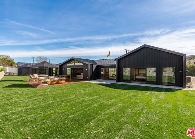 Property at 5259 Lewis Rd, Agoura Hills, CA 91301, 4 beds, 5 baths