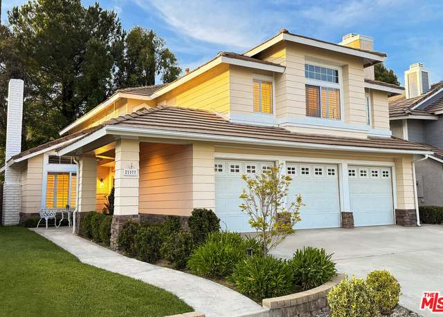 Property at 21977 Wakefield Ct, Santa Clarita, CA 91350, 4 beds, 3 baths