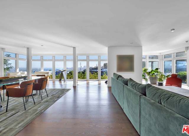 Property at 8450 Carlton Way, Los Angeles, CA 90069, 2 beds, 2.5 baths