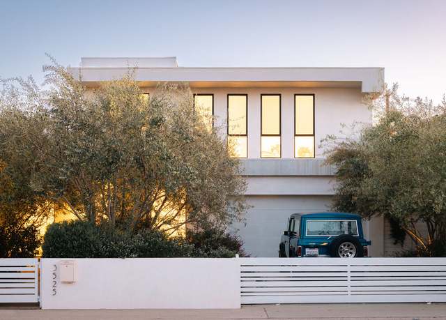 Property at 3525 Barry Ave, Los Angeles, CA 90066, 5 beds, 6 baths
