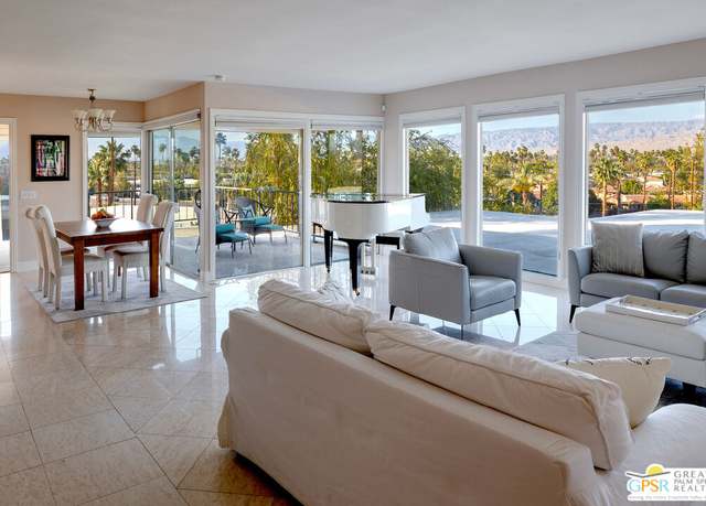 Property at 2016 Southridge Dr, Palm Springs, CA 92264, 2 beds, 2 baths