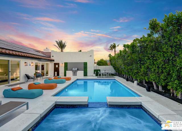 Property at 1811 N Los Alamos Rd, Palm Springs, CA 92262, 4 beds, 3 baths