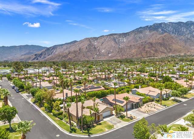 Property at 647 Poppy St, Palm Springs, CA 92262, 3 beds, 2 baths