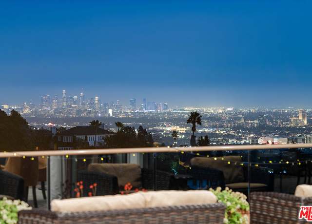Property at 1380 Summitridge Pl, Beverly Hills, CA 90210, 4 beds, 4 baths