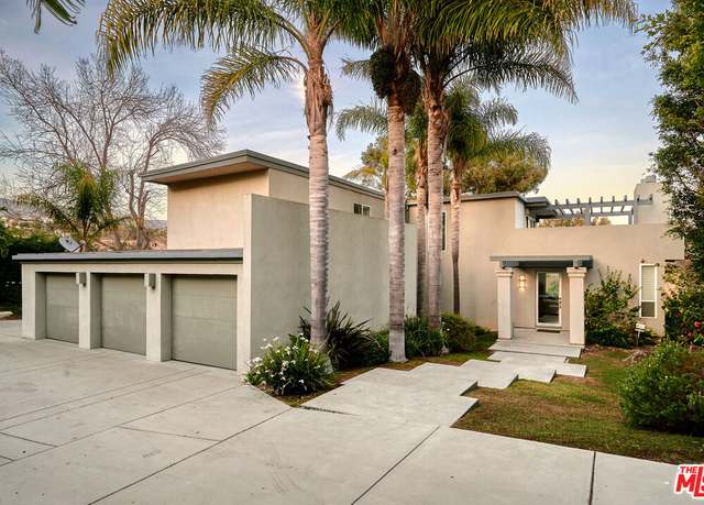 Property at 28907 Wight Rd, Malibu, CA 90265, 4 beds, 3.5 baths