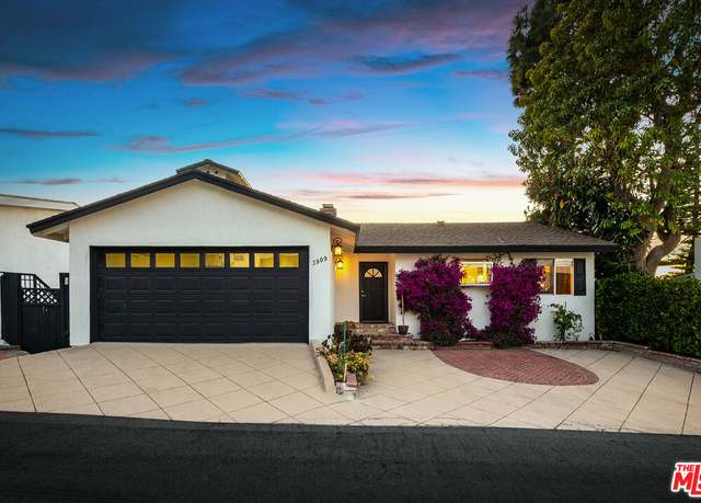 Property at 3909 Glenridge Dr, Sherman Oaks, CA 91423, 3 beds, 3 baths
