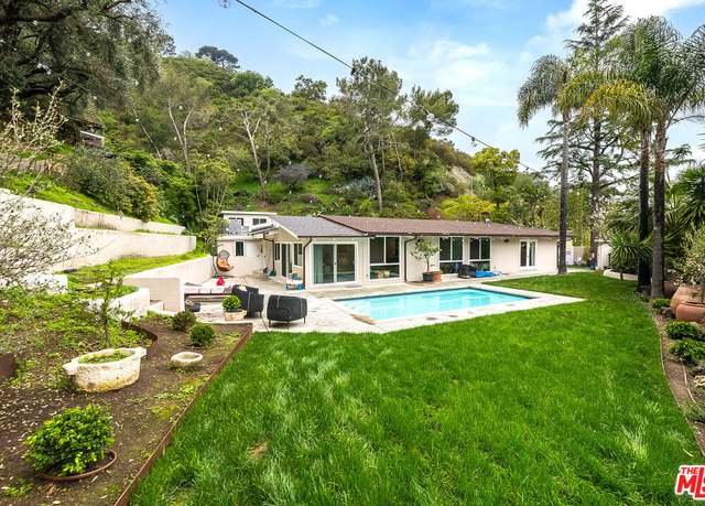 Property at 1737 N Beverly Dr, Beverly Hills, CA 90210, 4 beds, 3 baths