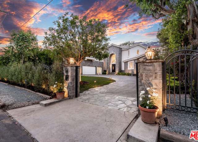 Property at 11797 Chaparal St, Los Angeles, CA 90049, 5 beds, 5.5 baths