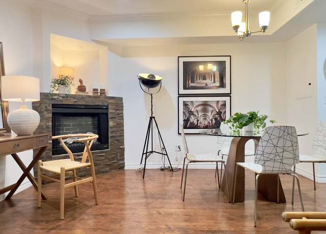 Property at 5633 Carlton Way #203, Los Angeles, CA 90028, 2 beds, 2.5 baths