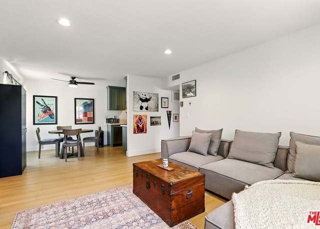 Property at 11813 Runnymede St #36, North Hollywood, CA 91605, 1 bed, 1 bath