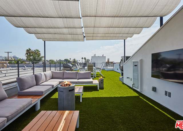 Property at 1337 N Fuller Ave, Los Angeles, CA 90046, 3 beds, 4 baths
