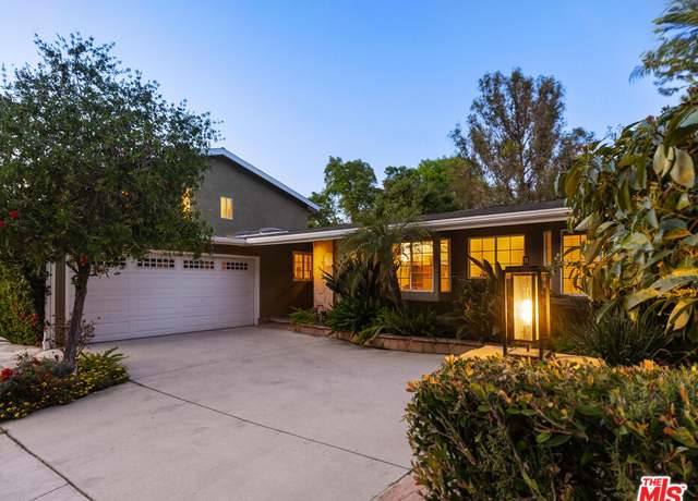 Property at 3634 Woodcliff Rd, Sherman Oaks, CA 91403, 4 beds, 3 baths