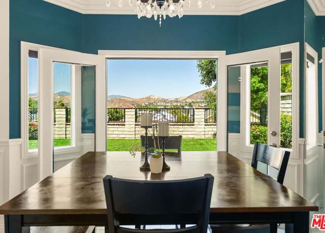 Property at 22825 Aspen Ct, Santa Clarita, CA 91390, 3 beds, 3 baths