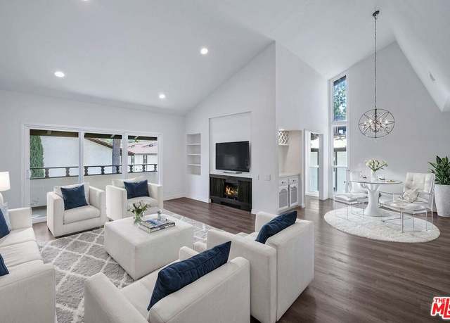 Property at 31554 Agoura Rd #4, Westlake Village, CA 91361, 2 beds, 2 baths