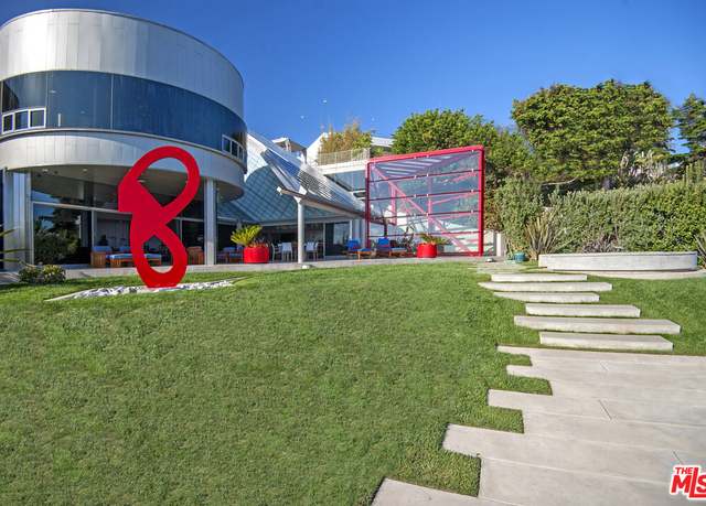 Property at 41800 Pacific Coast Hwy, Malibu, CA 90265, 5 beds, 6.5 baths