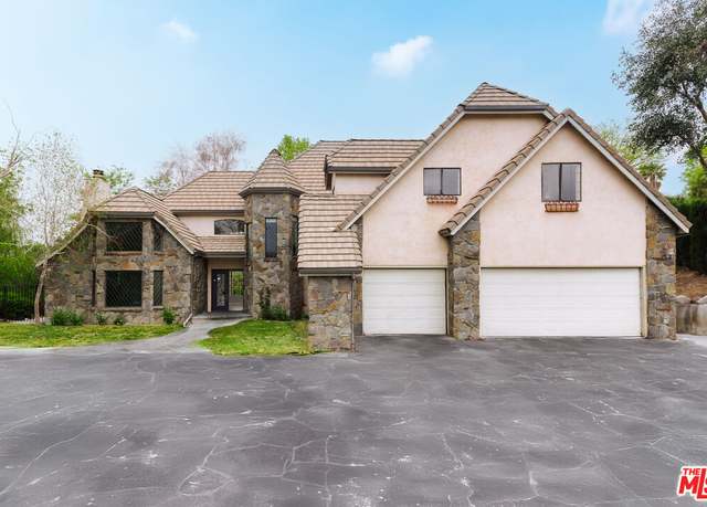 Property at 16161 Sky Ranch Rd, Canyon Country, CA 91387, 5 beds, 4 baths