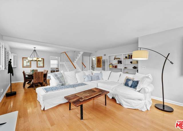 Property at 1225 Washington Ave #10, Santa Monica, CA 90403, 3 beds, 3 baths