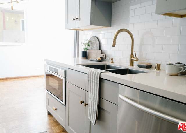 Property at 1242 S Barrington Ave Unit O109, Los Angeles, CA 90025, 2 beds, 2 baths