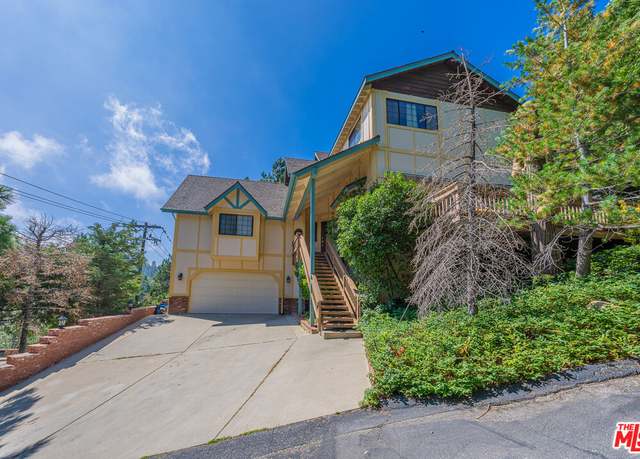 Property at 676 Zurich Dr, Lake Arrowhead, CA 92352, 4 beds, 2.5 baths