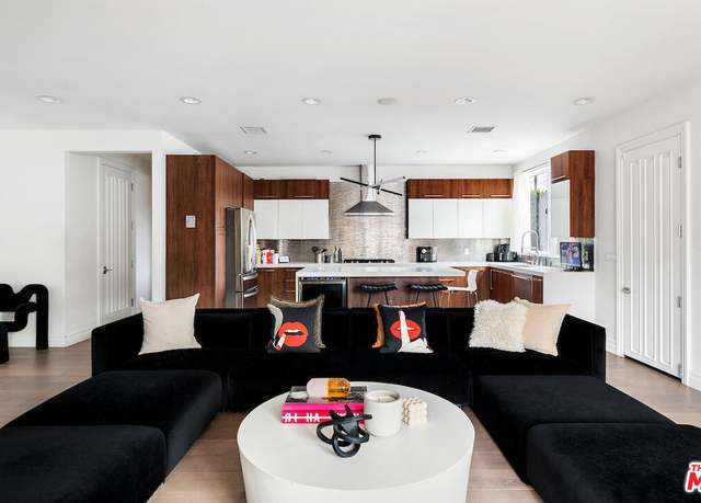 Property at 12504 Kling St, Studio City, CA 91604, 3 beds, 4 baths