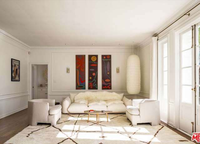 Property at 1416 Havenhurst Dr Unit 2B, West Hollywood, CA 90046, 3 beds, 3 baths