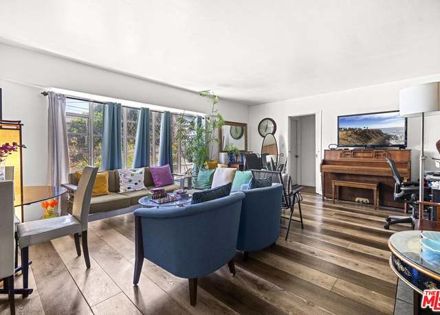 Property at 8345 Kester Ave, Panorama City, CA 91402, 4 beds, 3 baths