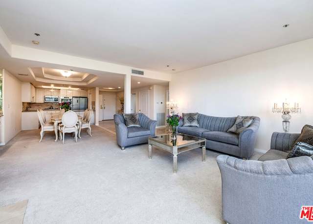 Property at 575 S Barrington Ave #303, Los Angeles, CA 90049, 2 beds, 3 baths