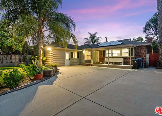 Property at 4833 Denny Ave, North Hollywood, CA 91601, 3 beds, 2.5 baths