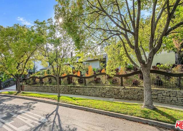 Property at 10321 Rochester Ave, Los Angeles, CA 90024, 4 beds, 4 baths