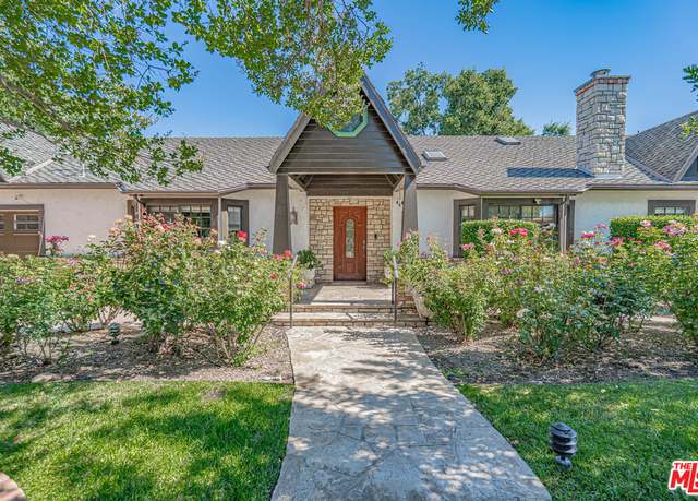 Property at 22651 Calvert St, Woodland Hills, CA 91367, 4 beds, 3.5 baths