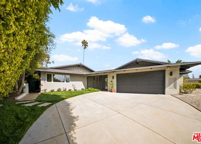 Property at 2058 Westridge Rd, Los Angeles, CA 90049, 3 beds, 3.5 baths