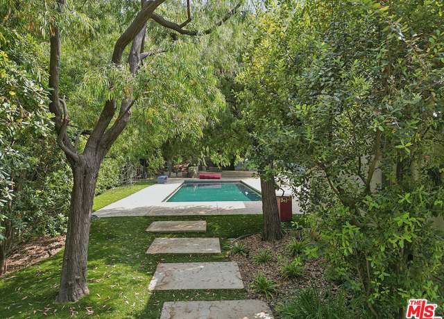 Property at 7728 Woodrow Wilson Dr, Los Angeles, CA 90046, 4 beds, 4.5 baths
