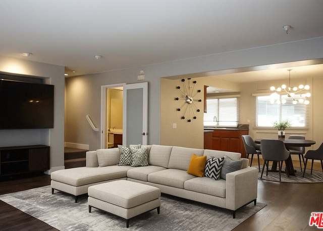 Property at 1701 N Fair Oaks Ave #104, Pasadena, CA 91103, 3 beds, 2.5 baths