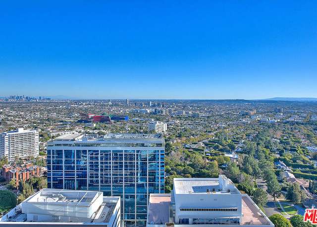 Property at 9255 Doheny Rd #2406, West Hollywood, CA 90069, 3 beds, 4.5 baths