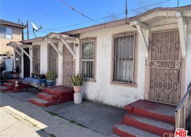 Property at 1826 S Bonnie Brae St Unit 3/4, Los Angeles, CA 90006, 6 beds, 5 baths
