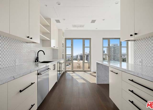 Property at 10580 Wilshire Blvd Unit 15NW, Los Angeles, CA 90024, 2 beds, 2.5 baths