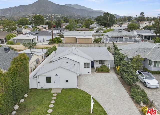 Property at 10914 Mcvine Ave, Sunland, CA 91040, 3 beds, 2 baths