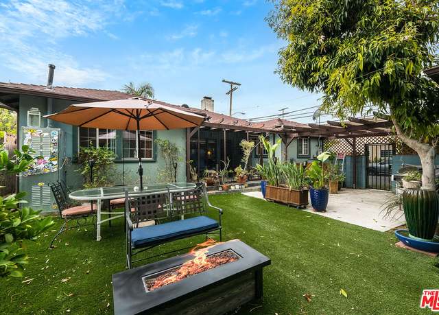 Property at 15361 Archwood St, Van Nuys, CA 91406, 3 beds, 2 baths