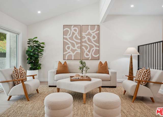 Property at 17109 Palisades Cir, Pacific Palisades, CA 90272, 3 beds, 3 baths