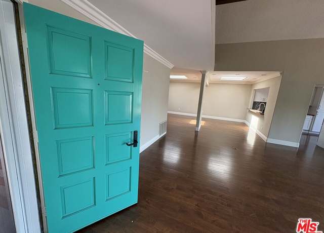 Property at 4732 Galicia Way, Oceanside, CA 92056, 2 beds, 2 baths