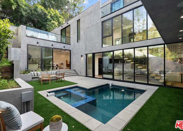 Property at 3670 Buena Park Dr, Studio City, CA 91604, 6 beds, 6.5 baths