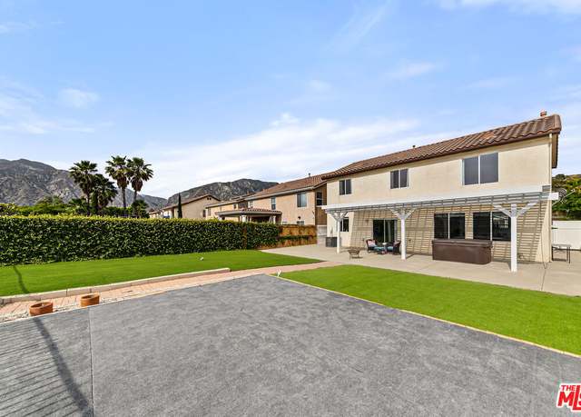Property at 13041 Mesa Verde Way, Sylmar, CA 91342, 3 beds, 2.5 baths