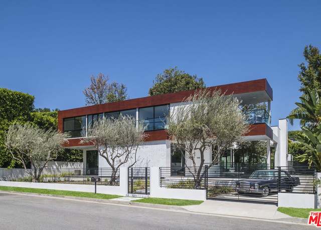 Property at 1729 Angelo Dr, Beverly Hills, CA 90210, 5 beds, 7 baths