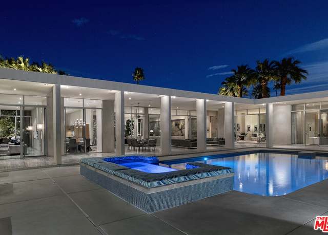 Property at 500 W Crescent Dr, Palm Springs, CA 92262, 4 beds, 5.5 baths