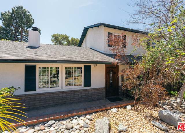 Property at 2436 Fairmount Ave, La Crescenta, CA 91214, 4 beds, 3 baths