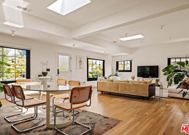 Property at 623 N Sierra Bonita Ave, Los Angeles, CA 90036, 3 beds, 3.5 baths