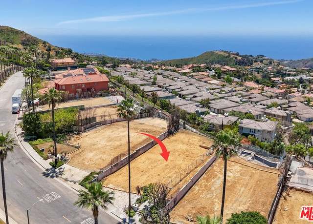 Property at 1630 Chastain Pkwy, Pacific Palisades, CA 90272
