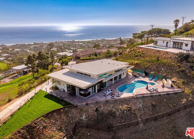 Property at 5416 Horizon Dr, Malibu, CA 90265, 3 beds, 3 baths