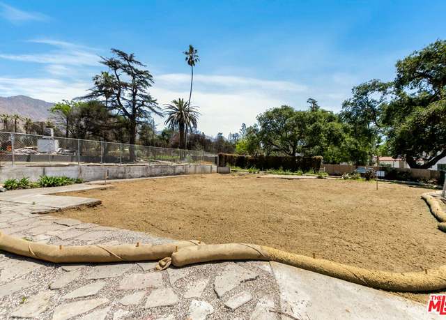 Property at 421 E Mendocino St, Altadena, CA 91001