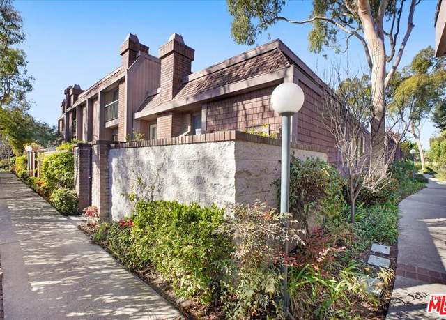 Property at 4429 Alla Rd #5, Marina Del Rey, CA 90292, 2 beds, 2 baths
